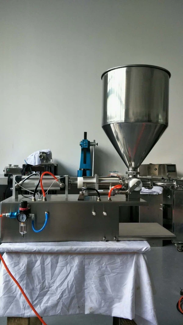 Bakery Cake Filling Machine Cake Depositor Machine