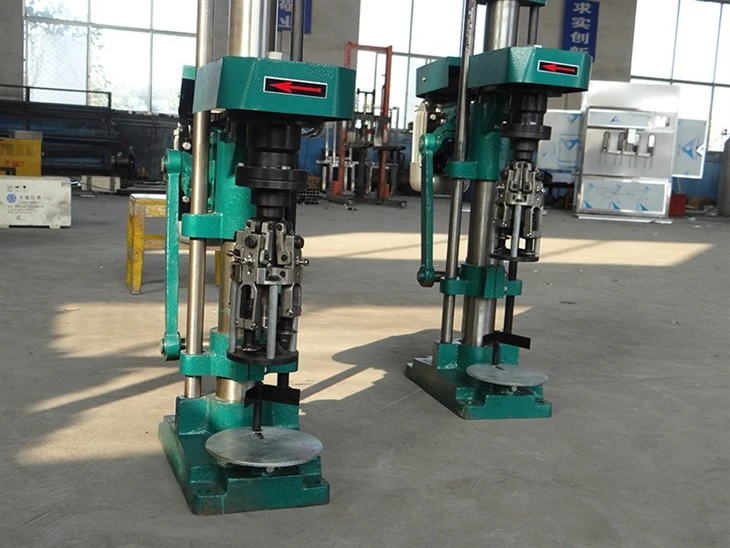 Semi-automatic Bottle Capping Machine