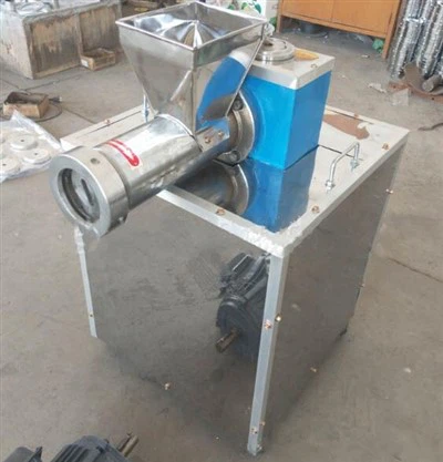 パスタメーカー